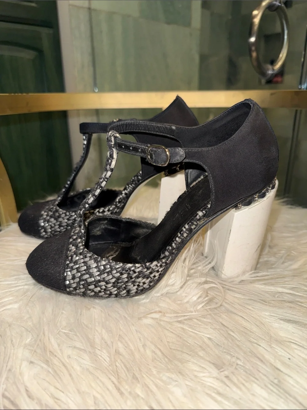 Chanel Black/Monochrome Tweed Fabric Chain T Strap Pumps Size 38.5